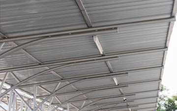 installing Diglis metal roofing